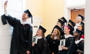 Group Photo of IOMP Students